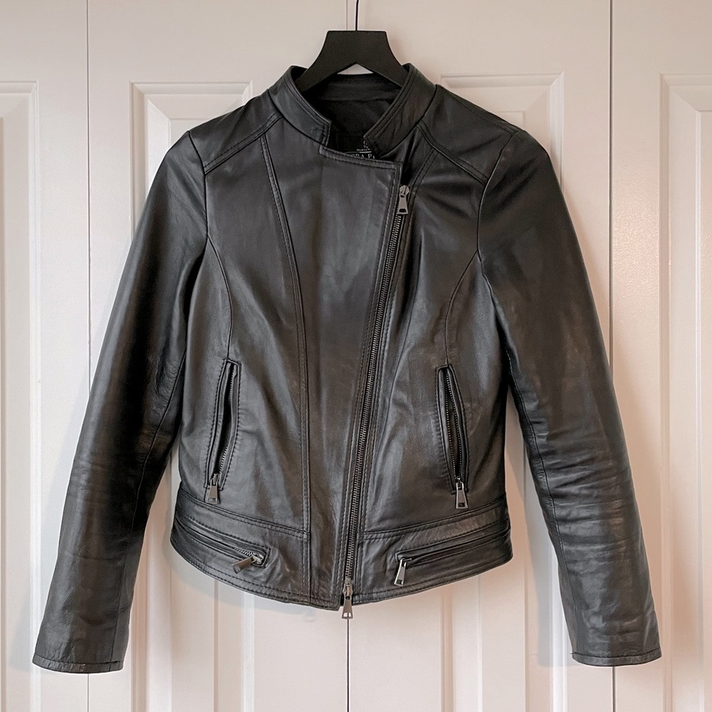 Black Vara Pelle Leather Jacket